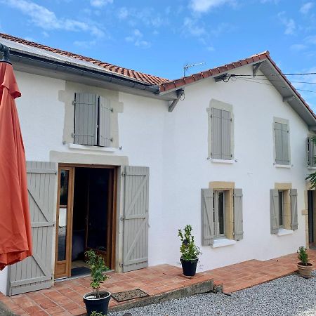 Chez Mima Apartment Samadet Ngoại thất bức ảnh
